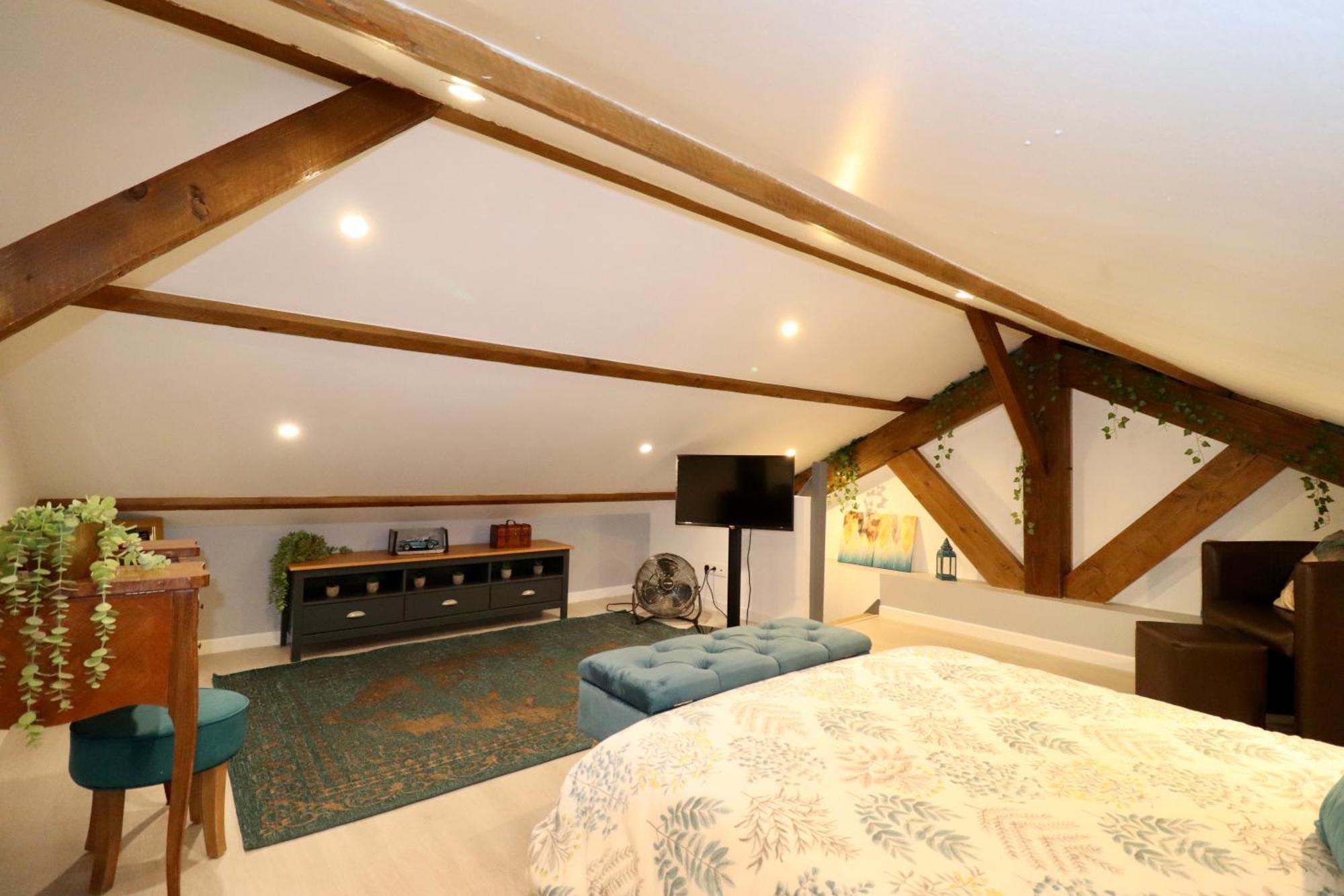 Duplex Au 2Eme Et De Notre Maison -Acces Au Jardin-Smart Tv-Streaming-Wifi เลอม็องส์ ห้อง รูปภาพ