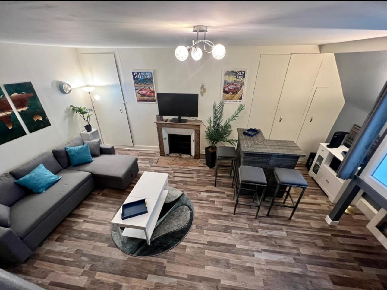 Duplex Au 2Eme Et De Notre Maison -Acces Au Jardin-Smart Tv-Streaming-Wifi เลอม็องส์ ภายนอก รูปภาพ
