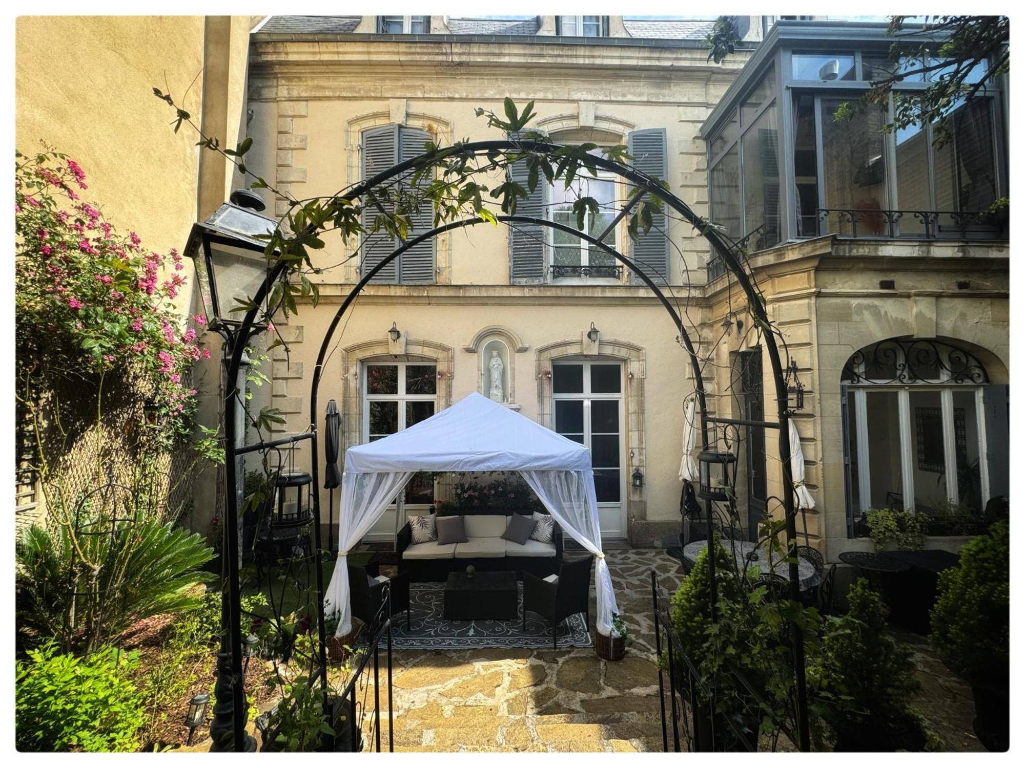 Duplex Au 2Eme Et De Notre Maison -Acces Au Jardin-Smart Tv-Streaming-Wifi เลอม็องส์ ภายนอก รูปภาพ
